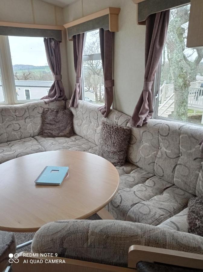 Family Holiday Home - Thorness Bay - Wifi Porchfield  Extérieur photo